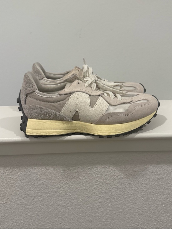 New Balance Shoes - New Balance 327 Women's Cream and Gray Athletic Sneakers